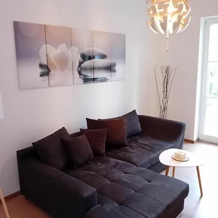 In Sehr Guter Lage Apartament