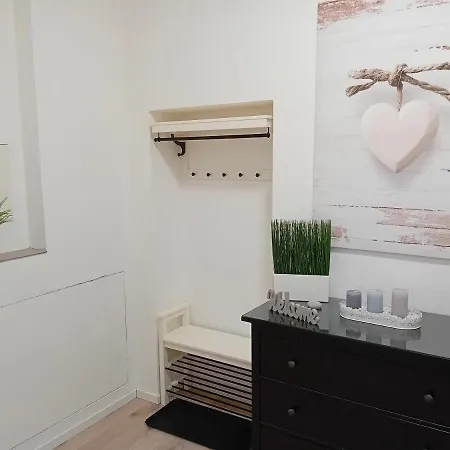 In Sehr Guter Lage Apartament Drezno